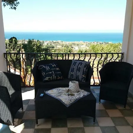 Belvedere Michelle Villa *